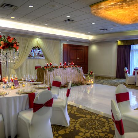 Executive Suites Hotel & Conference Center, Metro Vancouver Burnaby Zewnętrze zdjęcie