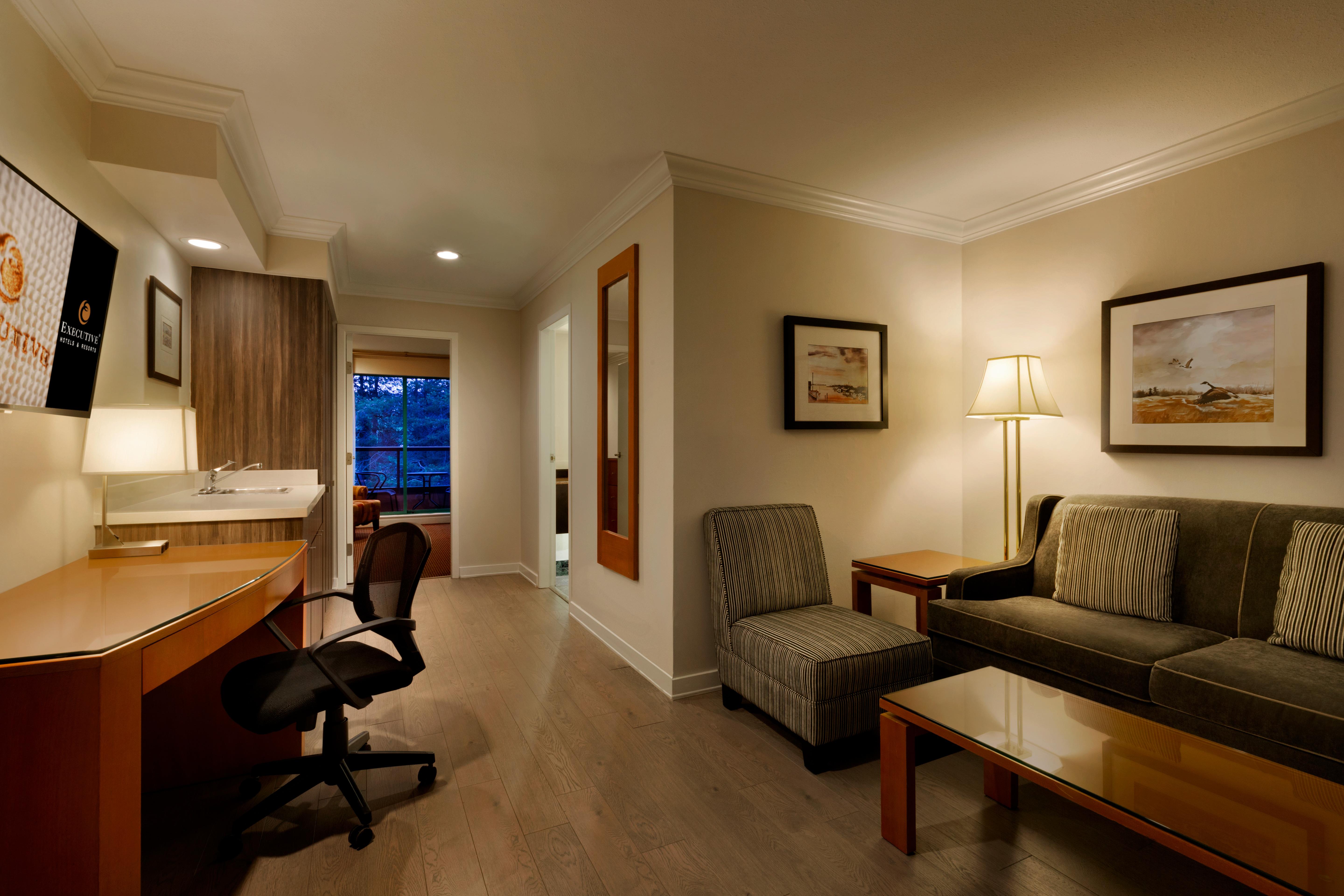 Executive Suites Hotel & Conference Center, Metro Vancouver Burnaby Zewnętrze zdjęcie